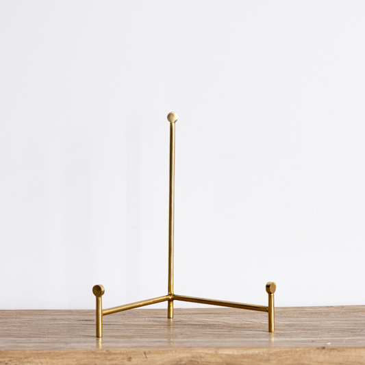 Gold Straight Easel | By Luxe B Co.