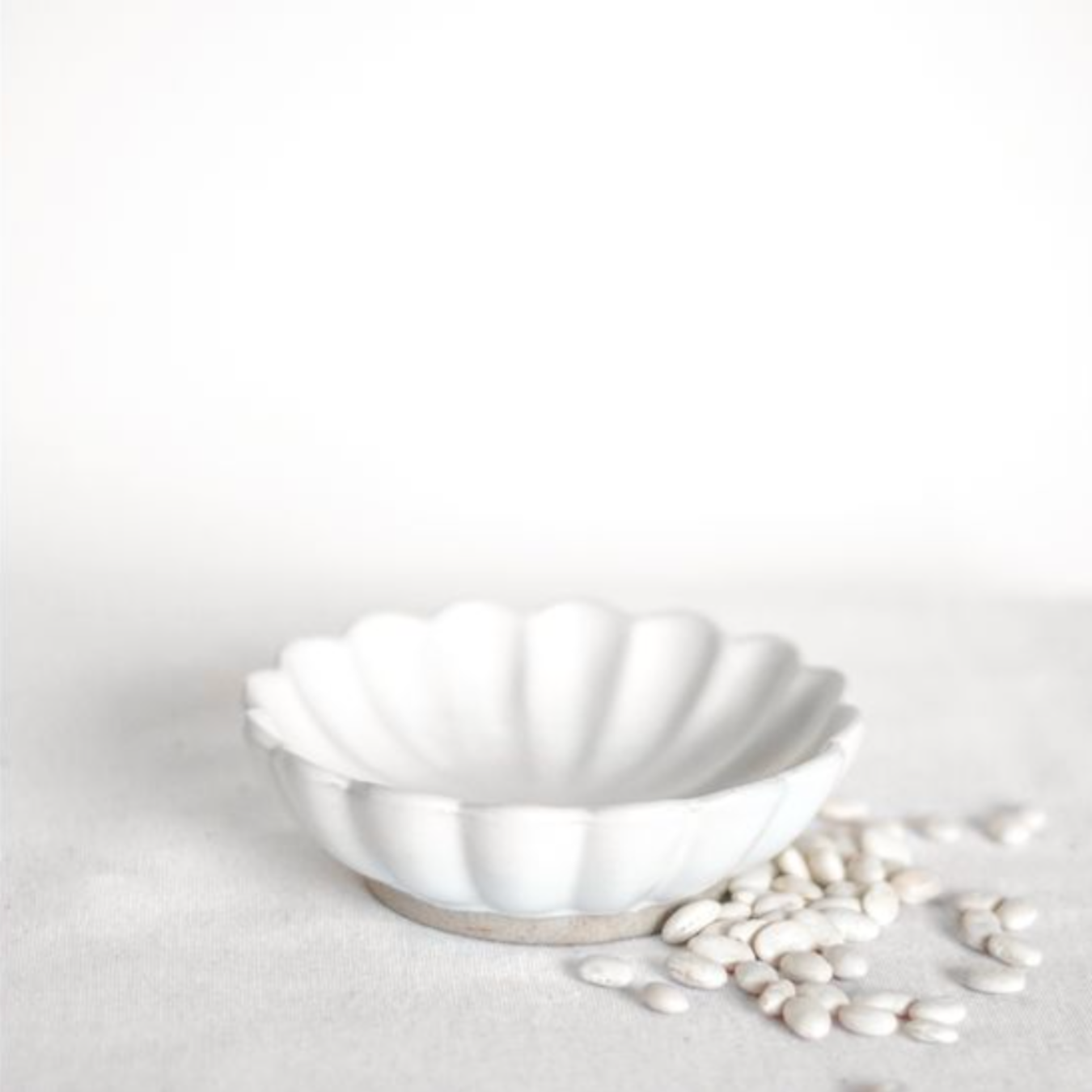 Scalloped Ceramic Bowl | By Luxe B Co