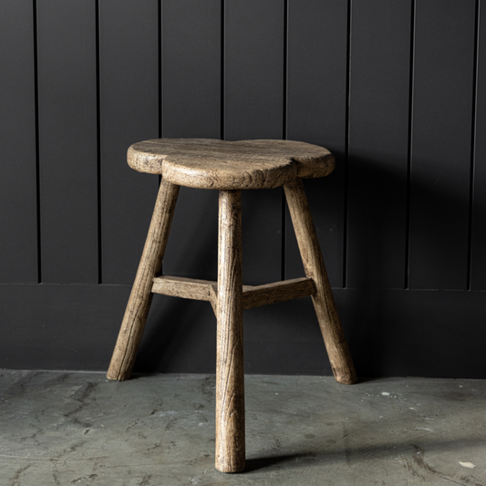 Wooden Clover Scallop Stool | By Luxe B Co.