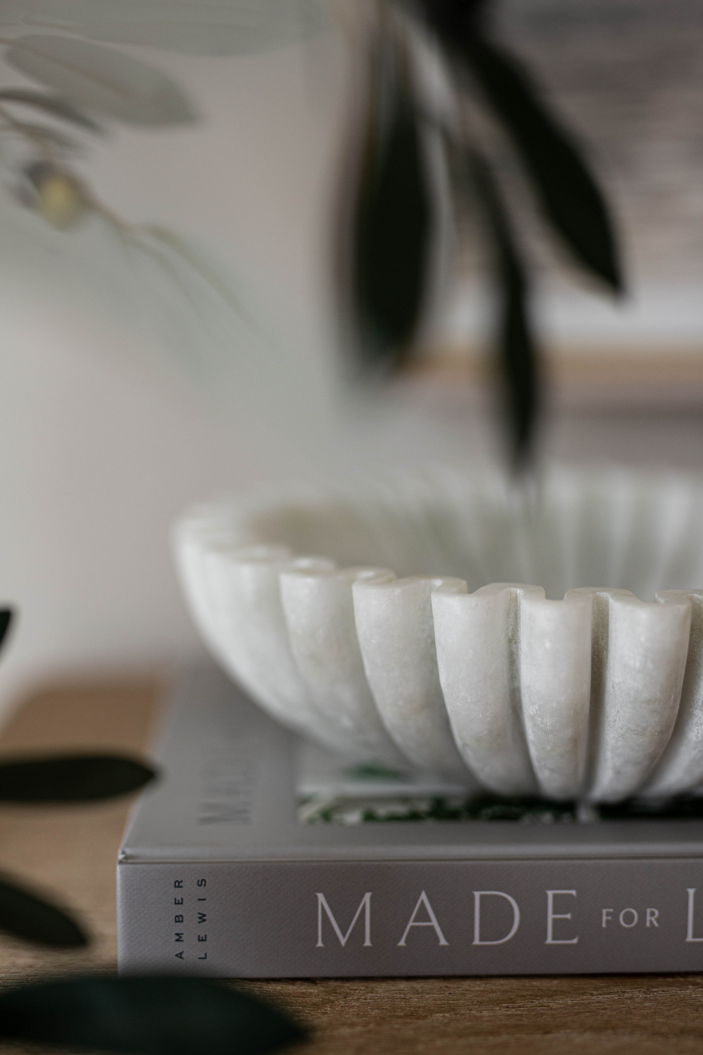 Marble Fluted Scalloped Bowls Large - Luxe B Co