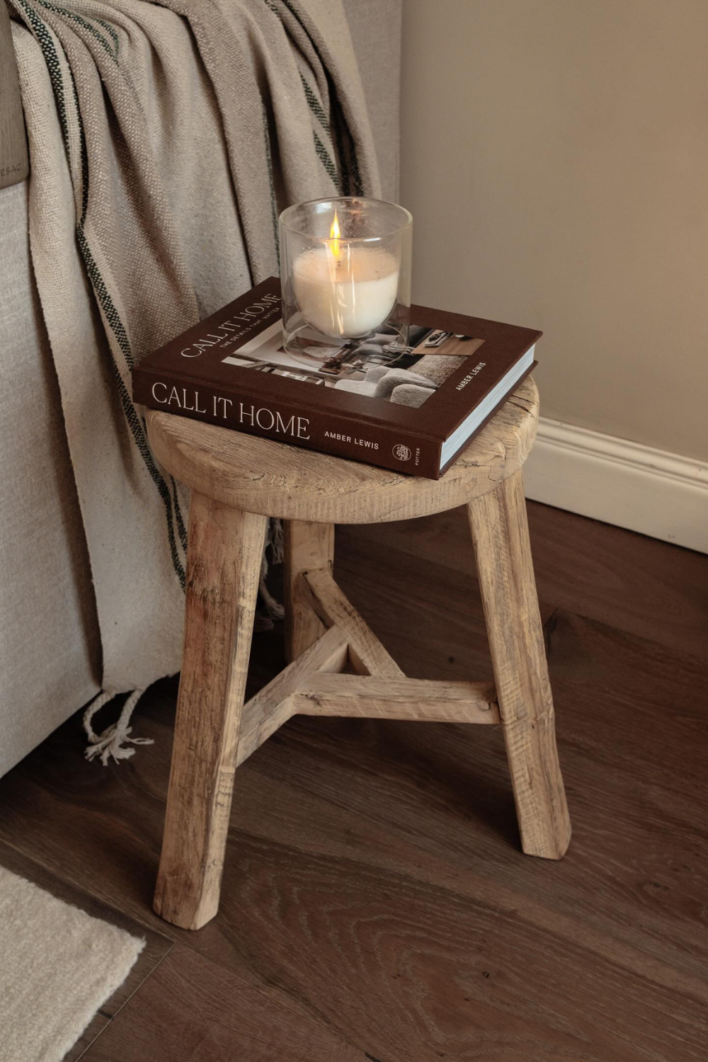 Vintage Elm Wood Round Stool - Luxe B Co