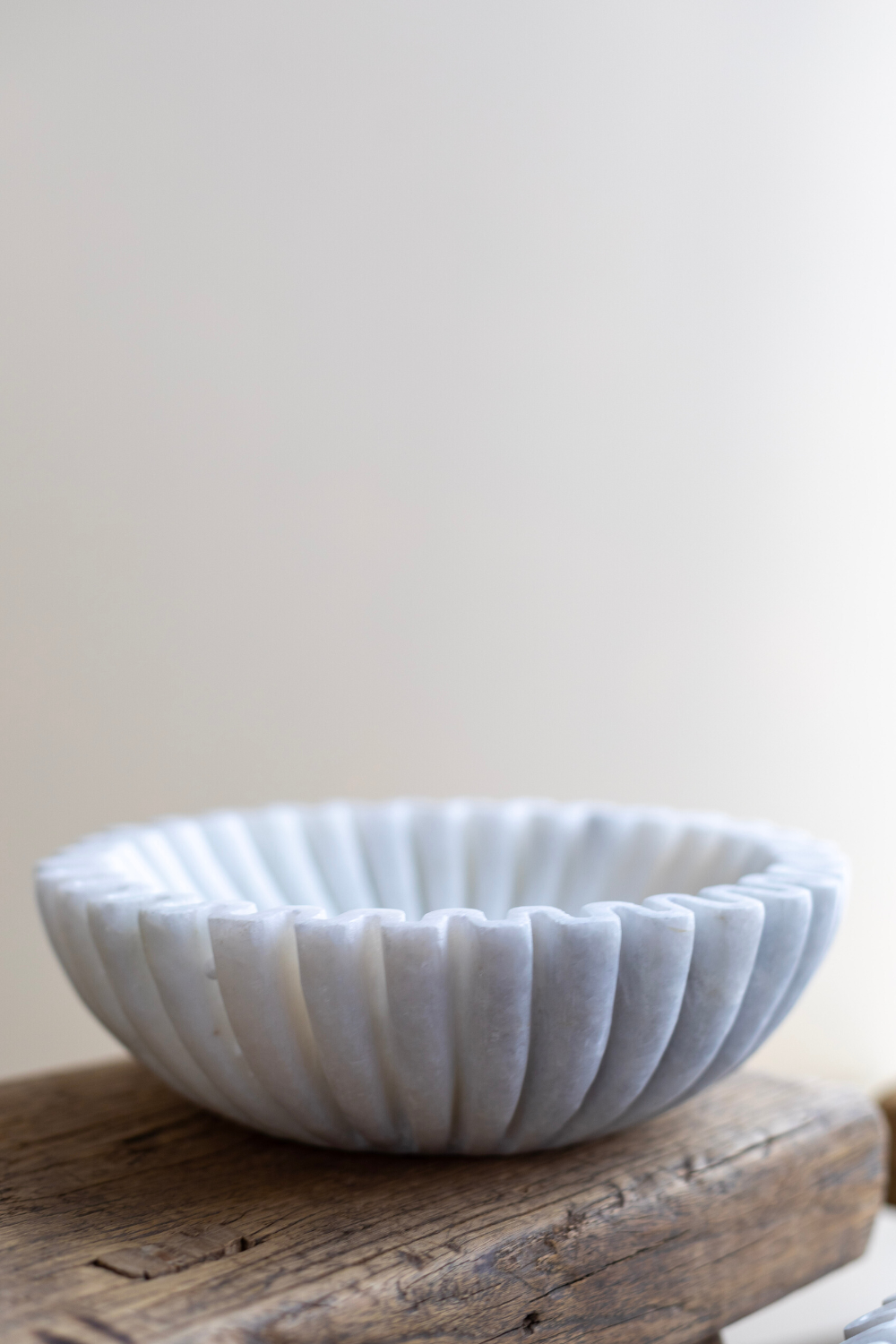 Marble Fluted Scalloped Bowls Large - Luxe B Co