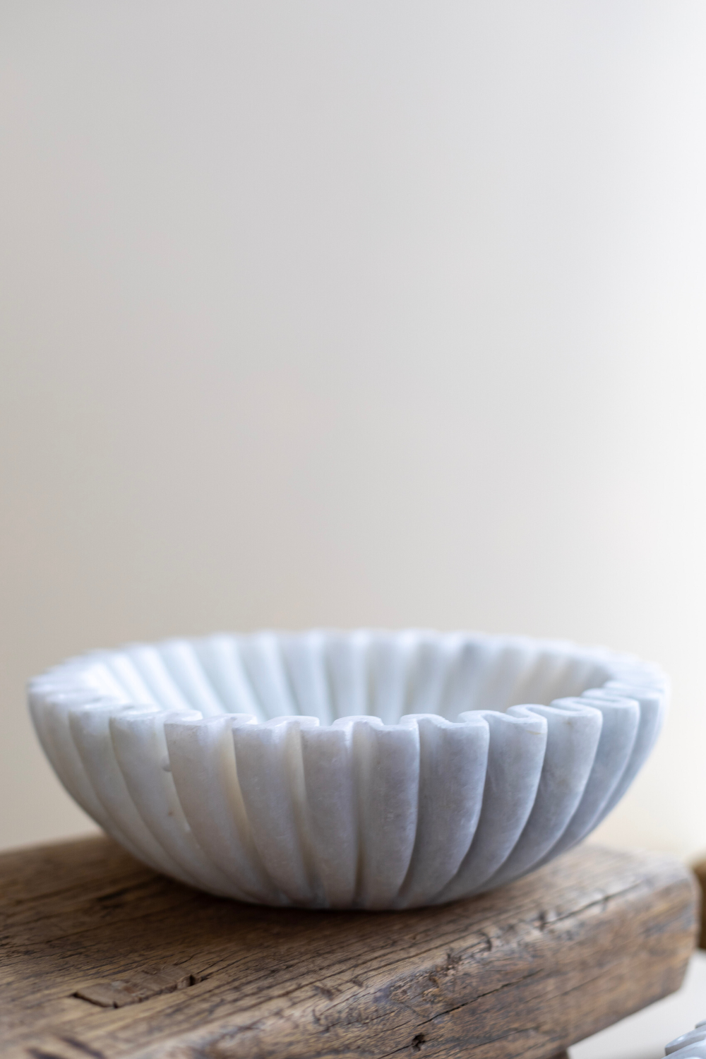 Marble Fluted Scalloped Bowls Medium - Luxe B Co