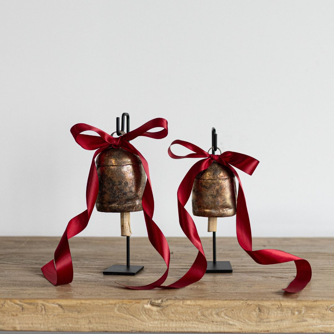 Antique Inspired Vintage Bell Stand | By Luxe B Co. 