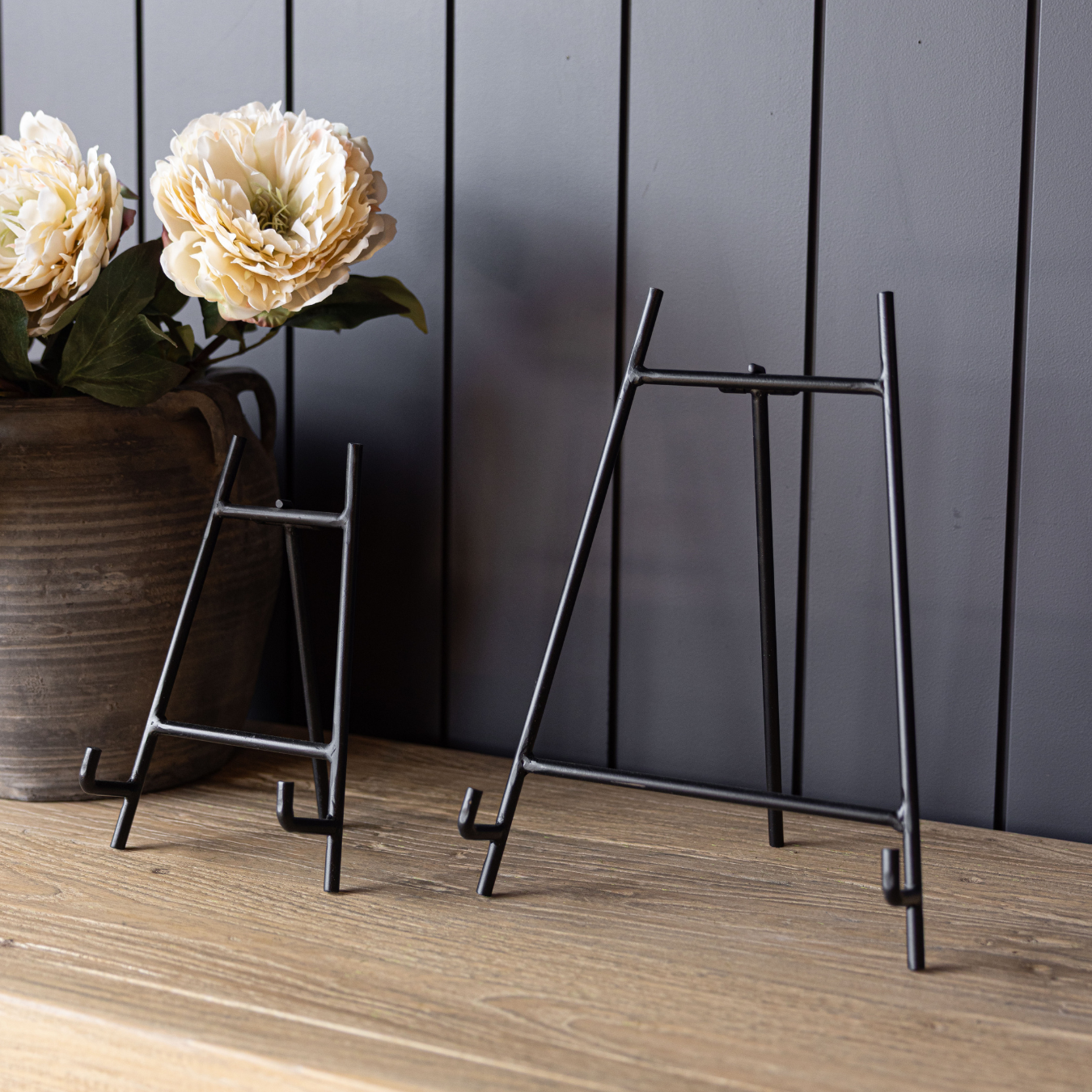 Art Easel Black | By Luxe B Co.