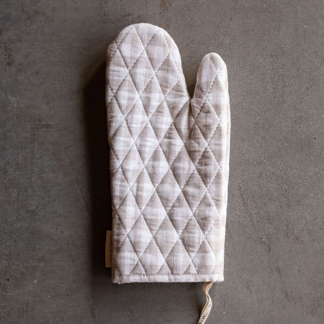Beige Gingham Linen Oven Mitt | By Luxe B Co. 