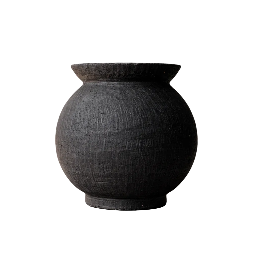 Black Round Vase By Luxe B Co. 