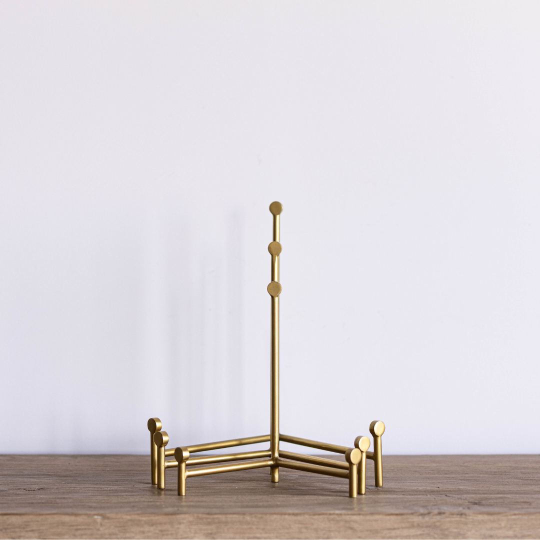 Brass Straight Art Easel By Luxe B Co. 
