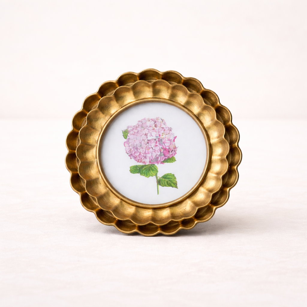 Bronze Round Scallop Photo Frame | By Luxe B Co. 