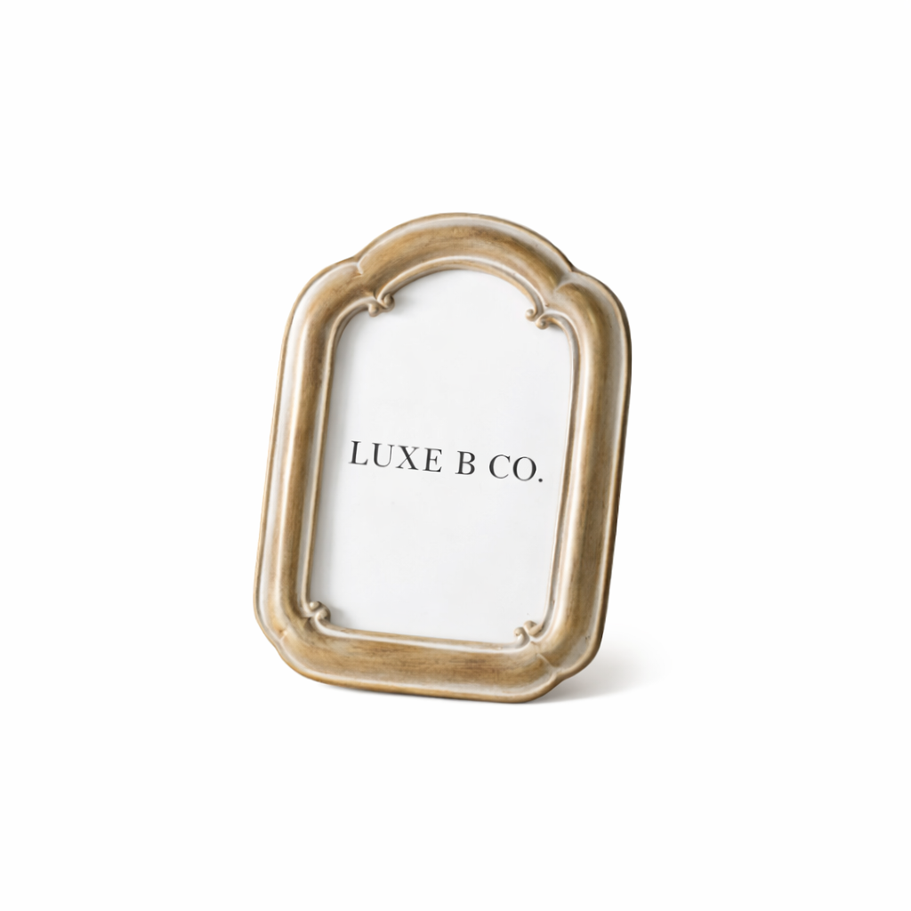 Vintage Inspired Arched Photo Frame - Luxe B Co