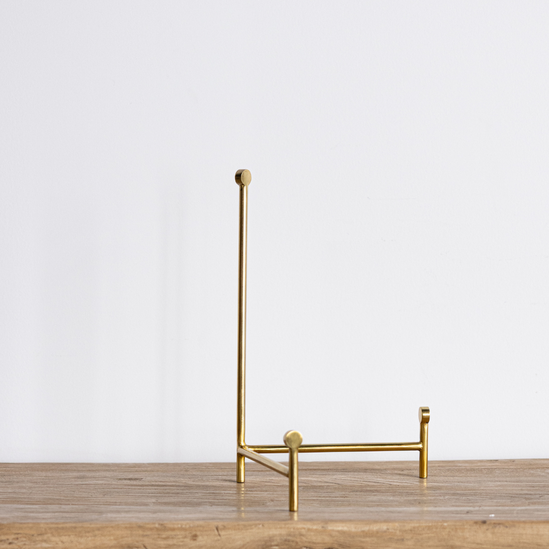 Gold Straight Easel | By Luxe B Co.