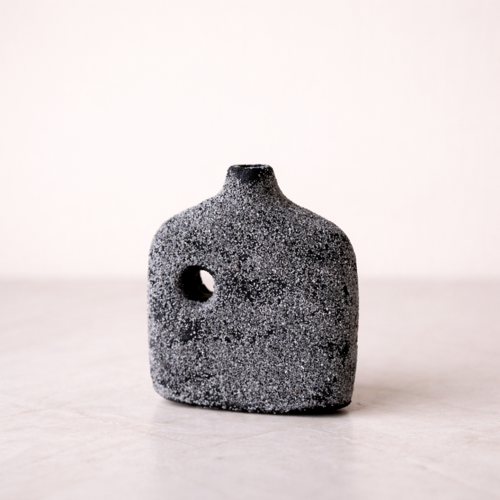 Milos Vase Black - Luxe B Co