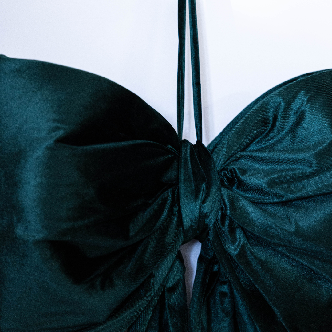 Oversized Emerald Green Velvet Bow | Luxe B Co.