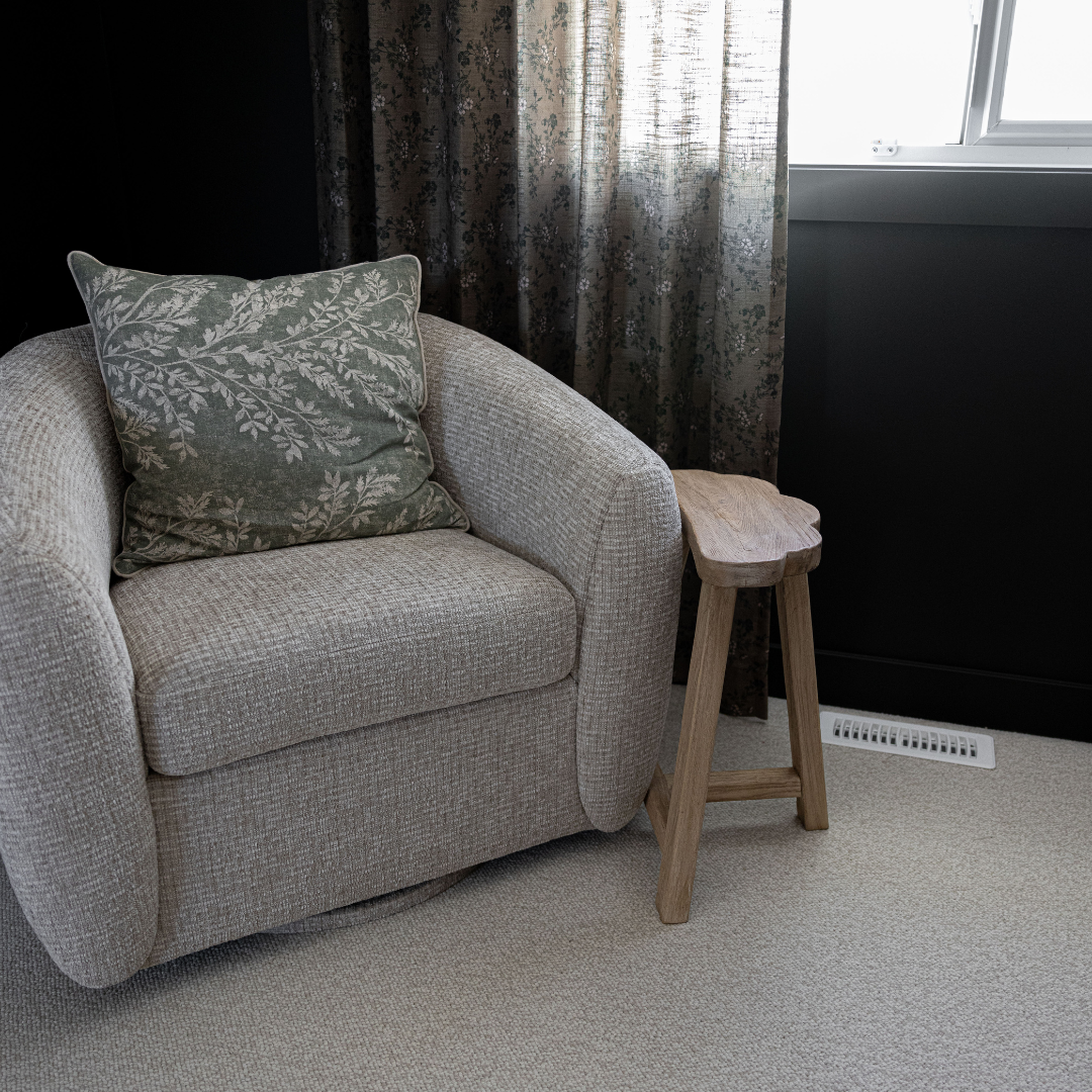 Reclaimed Elm Wood Scallop Stool | By Luxe B Co.
