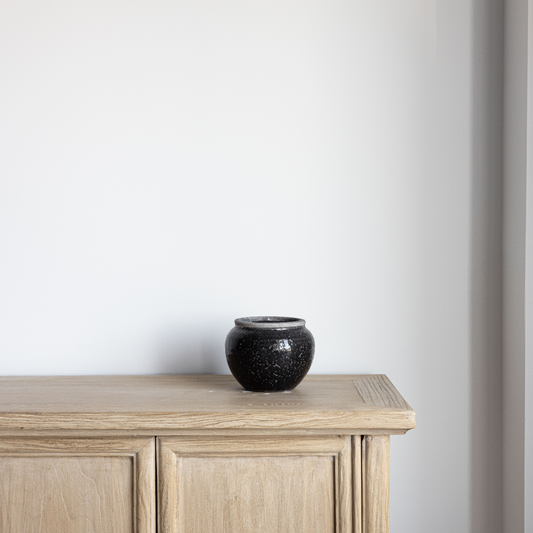 Antique-inspired midnight gloss vase by PD HOME, round ceramic vase with a shiny dark finish and elegant design.
