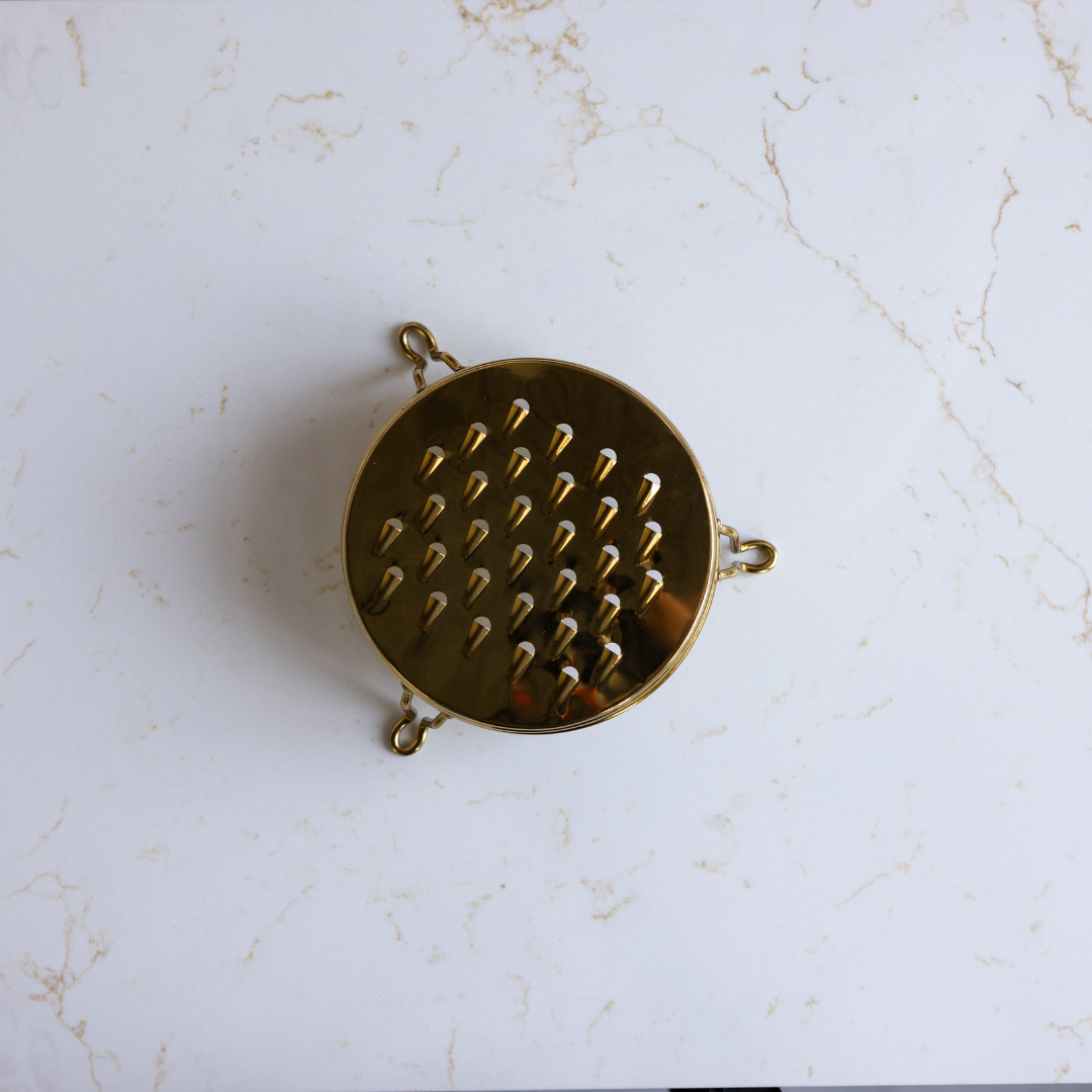 Stainless Steel Footed Grater | By Luxe B Co.