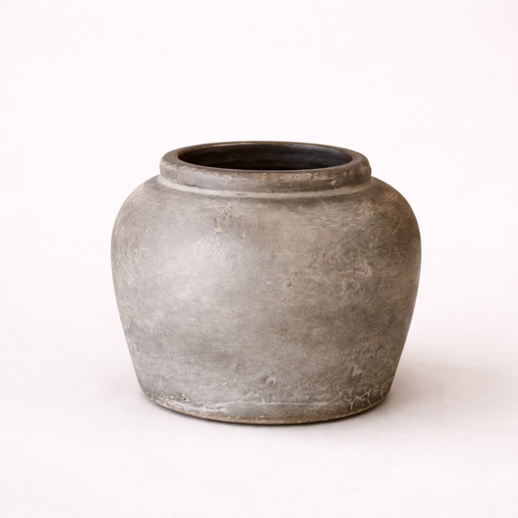 Terracotta Earthy Charcoal Vase | By Luxe B Co. 