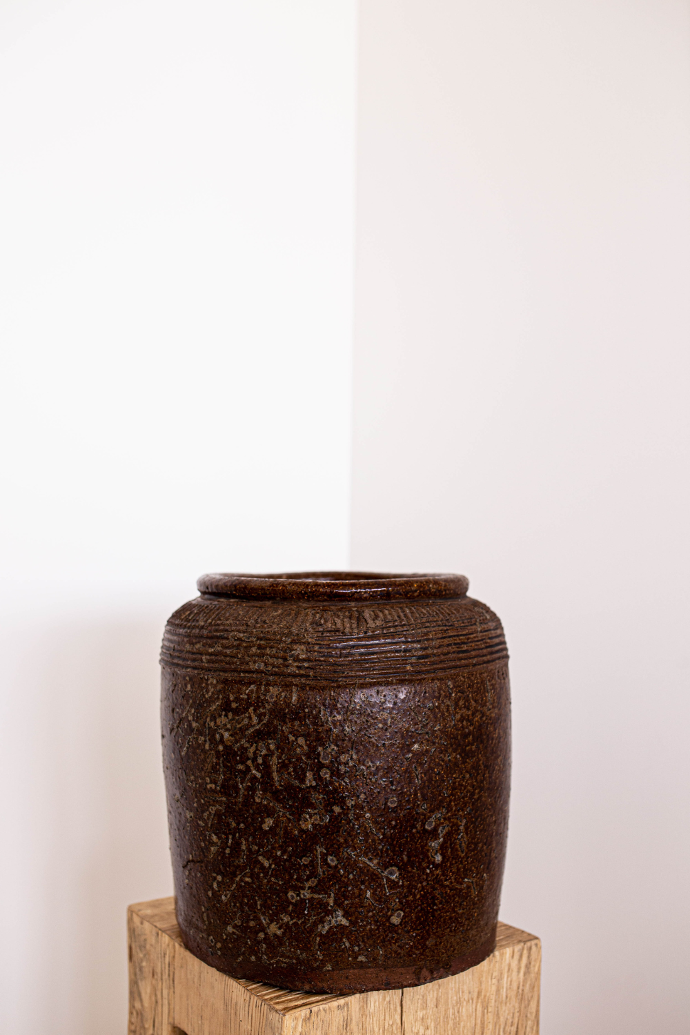 Vintage Brown Pot - Luxe B Co