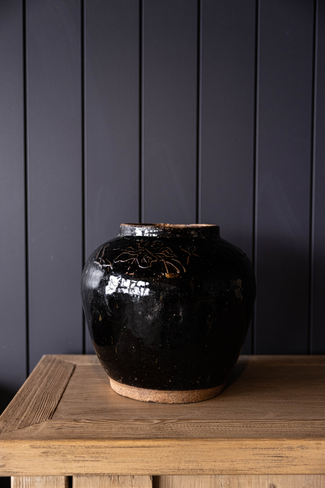 Vintage Glazed Sketched Pot | By Luxe B Co.