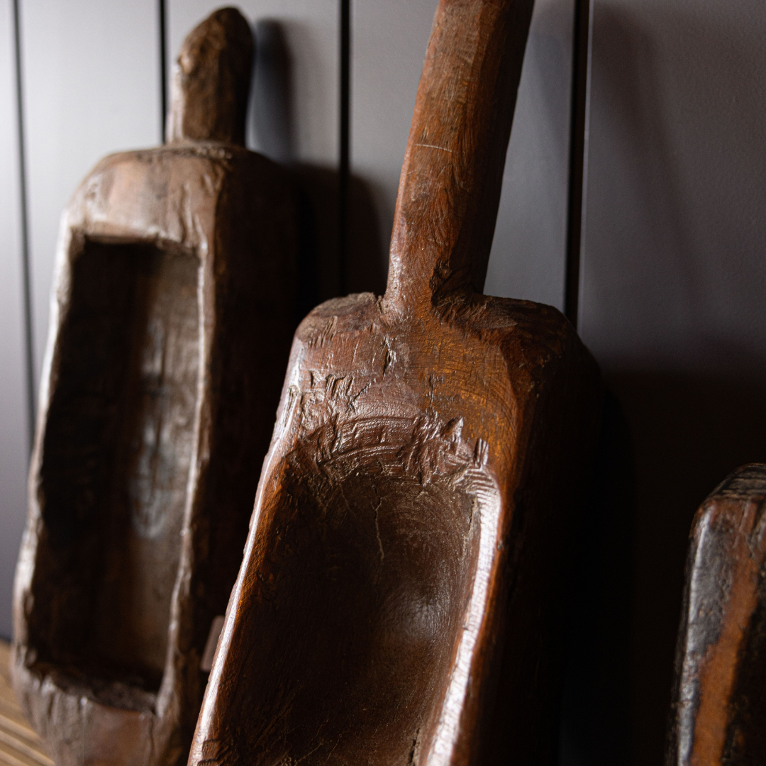 Vintage Wooden Basin with Handle | By Luxe B Co.