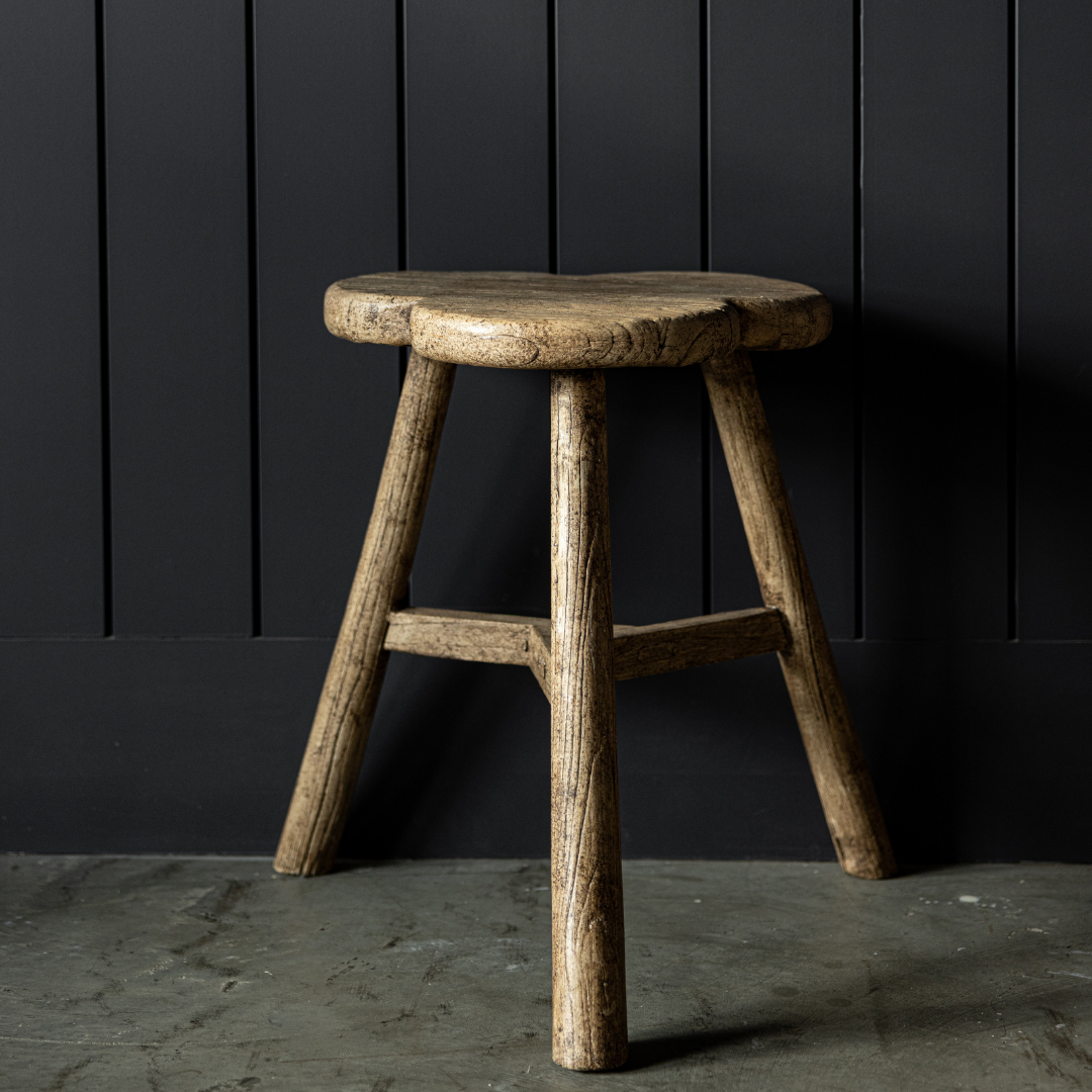 Wooden Clover Scallop Stool | By Luxe B Co.