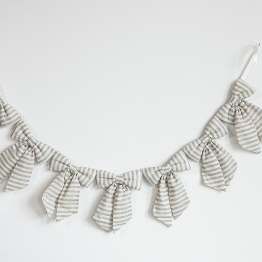Striped Grey Blue Bow Garland