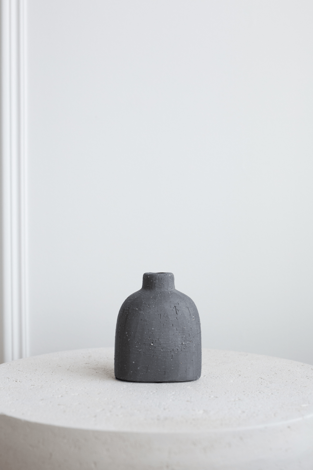 Karis Bud Vase Black - Luxe B Co